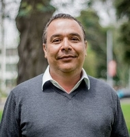Carlos José Parales Quenza
