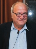 Autor Dr. José Luis Berdonnces