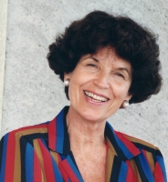 Helena Araujo