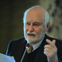 Autor Maurizio Calvesi